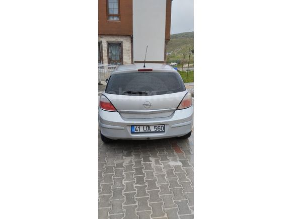 Sahibinden Opel Astra 1.3 CDTI Enjoy 2006 Model  298.000 km Gri