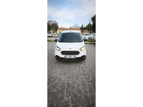 Sahibinden Ford Tourneo Courier 1.5 TDCi Trend 2023 Model