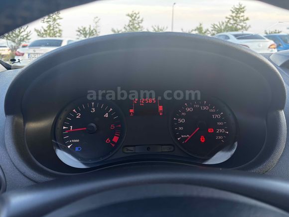 Sahibinden Renault Clio 1.5 dCi Authentique 2011 Model 