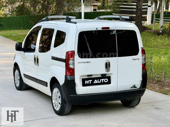 TEK DEĞİŞEN BAKIMLI AİLE ARACI KK 12 TAKSİT