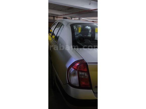 Sahibinden Renault Clio 1.5 dCi 2005 Model  213.000 km Gri