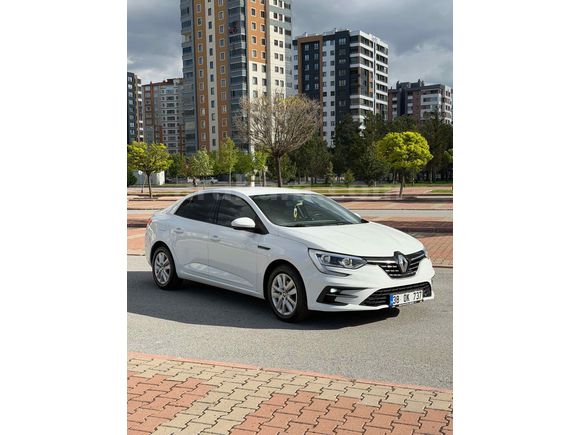 Sahibinden Renault Megane 1.3 TCe Joy 2022 Model 