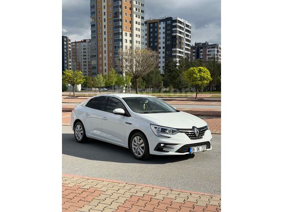 Sahibinden Renault Megane 1.3 TCe Joy 2022 Model 