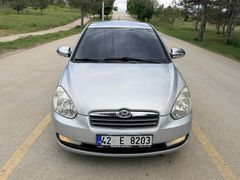 Sahibinden Hyundai Accent Era 1.4 Team 2010 Model 208.000 km Gri (Gümüş)