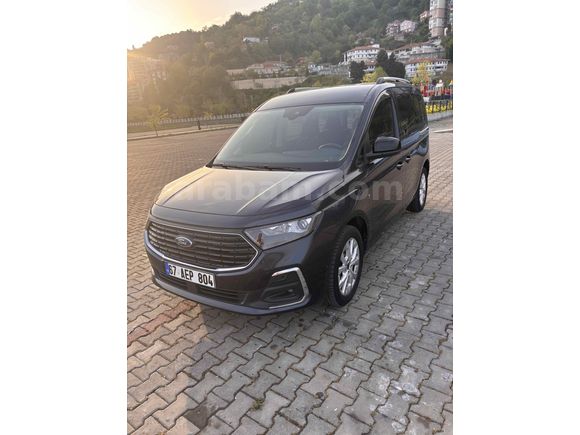 Sahibinden Ford Tourneo Connect 2.0 EcoBlue Titanium 2022 Model 