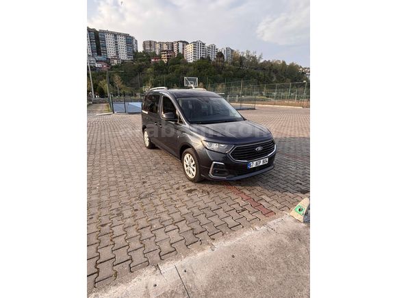 Sahibinden Ford Tourneo Connect 2.0 EcoBlue Titanium 2022 Model 