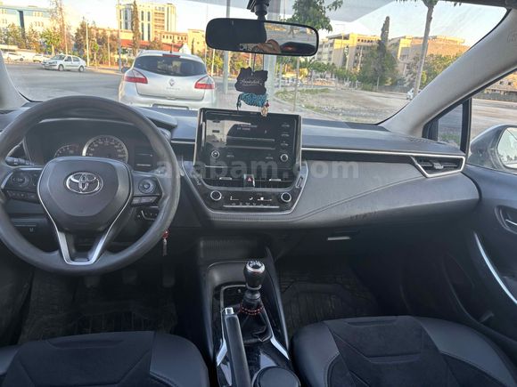 Galeriden Toyota Corolla 1.6 Vision 2019 Model Şanlıurfa