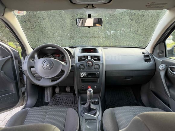 Sahibinden Renault Megane 1.6 Authentique 2006 Model 