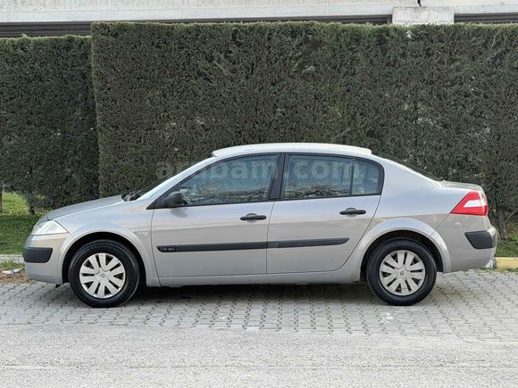 Sahibinden Renault Megane 1.6 Authentique 2006 Model 