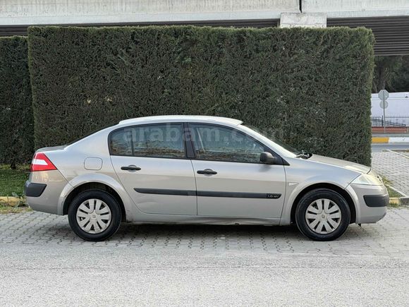 Sahibinden Renault Megane 1.6 Authentique 2006 Model 
