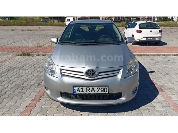 Sahibinden Toyota Auris 1.33 Comfort 2011 Model 