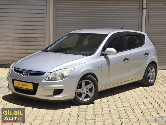 GİLGİL AUTO KAZASIZ 2010 HYUNDAİ İ30 1.6 CRDİ TEAM 190.000 KM.
