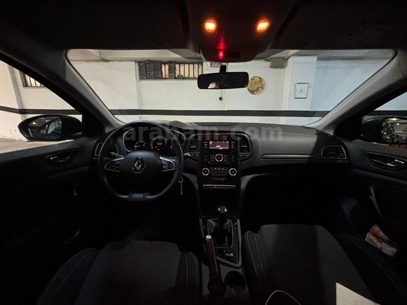 Sahibinden Renault Megane 1.6 Joy 2017 Model