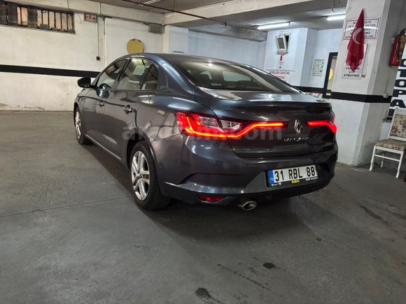 Sahibinden Renault Megane 1.6 Joy 2017 Model