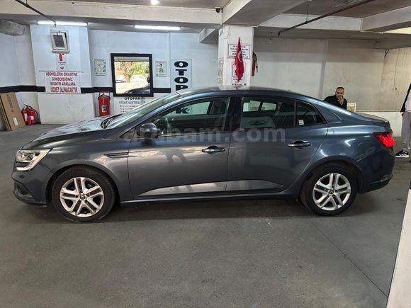 Sahibinden Renault Megane 1.6 Joy 2017 Model