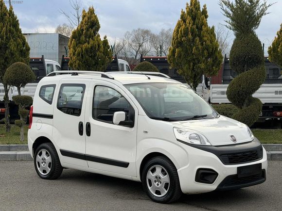 ÖMÜR AUTO OTOMOBİL RUHSATLI 61 BİN KM