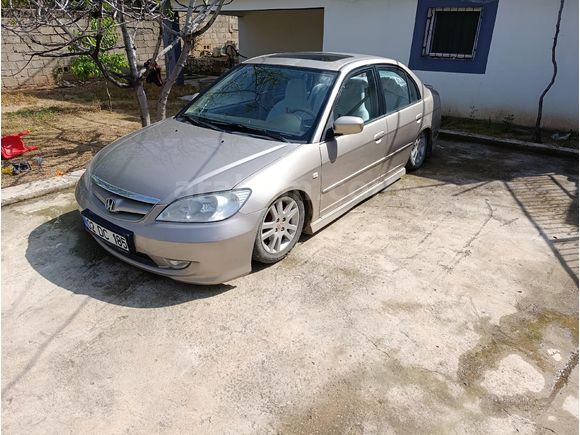 Sahibinden Honda Civic 1.6i VTEC ES 2004 Model