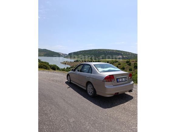 Sahibinden Honda Civic 1.6i VTEC ES 2004 Model