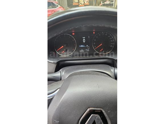 Sahibinden Renault Megane 1.3 TCe Joy 2021 Model 