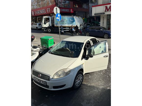 Keyfini bilene Linea 1.4 FrePop  Yetişen Alır Son Fiyattır. Temmuz ilk haftaya kadar geçerlidir. Takas vardır
