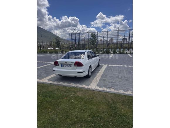 Sahibinden Honda Civic 1.6i VTEC ES 2002 Model 