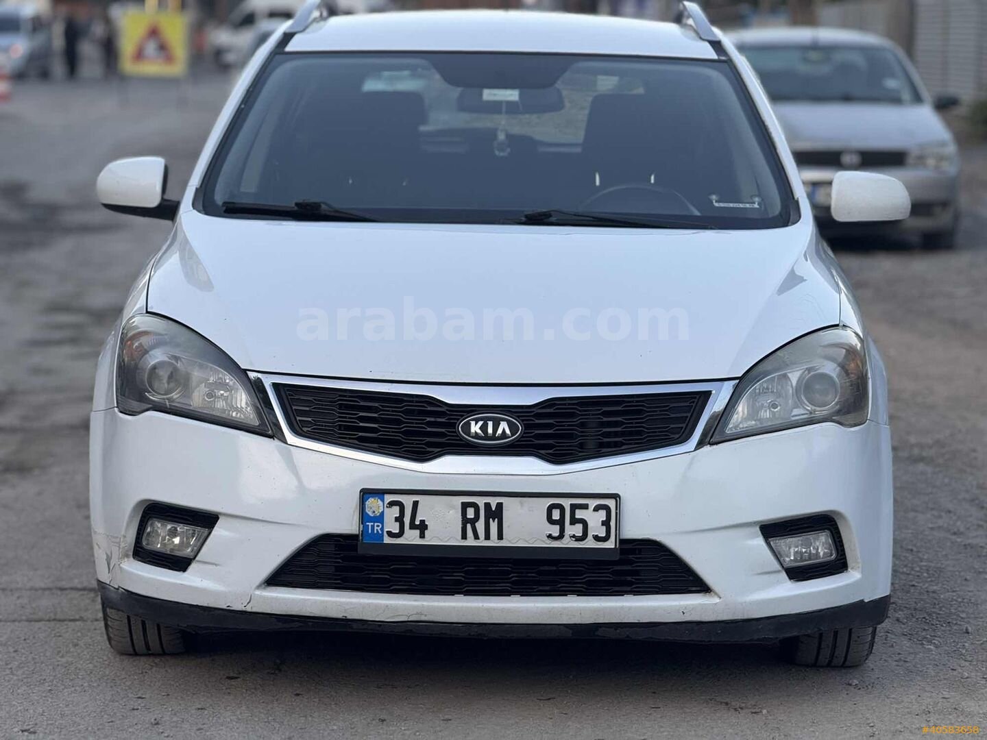 Galeriden Kia Ceed 1.6 CRDi Cool SW 2011 Model İstanbul 246.000 km Beyaz 6