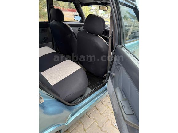  Renault  1.4 Broadway 1997 Model 