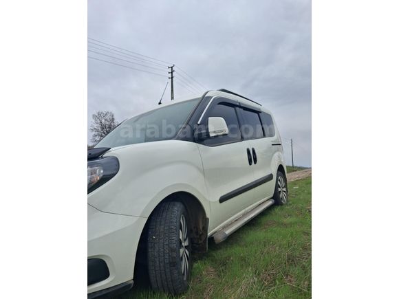 MEMURDAN OTOMOBİL RUHSATLI FIAT DOBLO