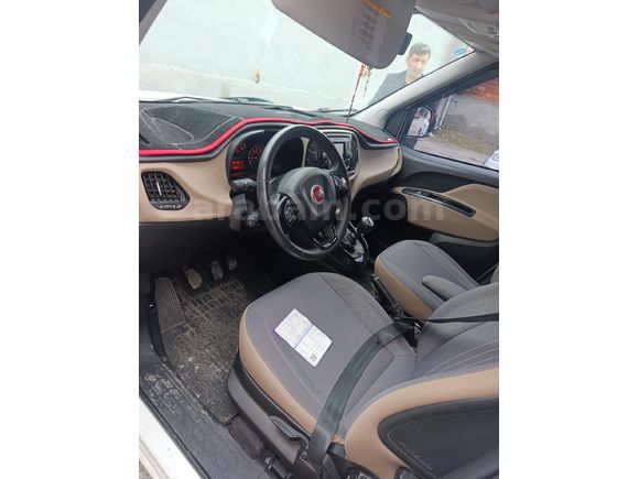 MEMURDAN OTOMOBİL RUHSATLI FIAT DOBLO