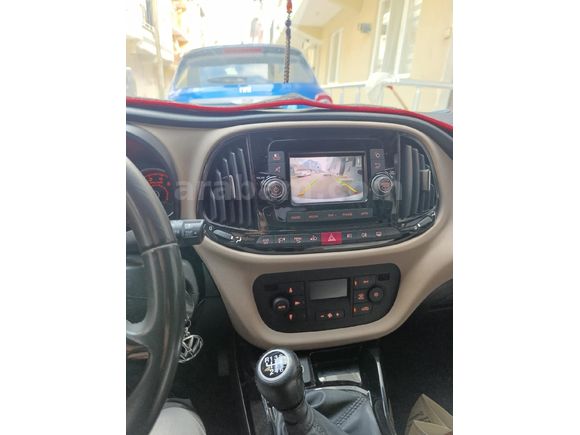 MEMURDAN OTOMOBİL RUHSATLI FIAT DOBLO