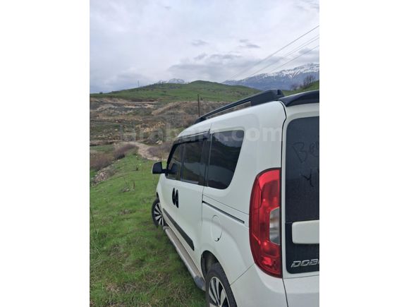 MEMURDAN OTOMOBİL RUHSATLI FIAT DOBLO