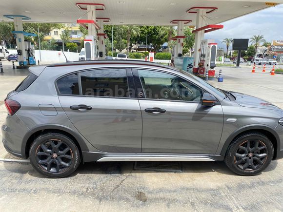 Sahibinden Fiat Egea Cross 1.4 Fire Limited 2024 Model Antalya