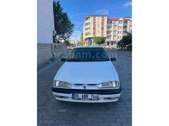 Renault 19 Europa RN 1.4