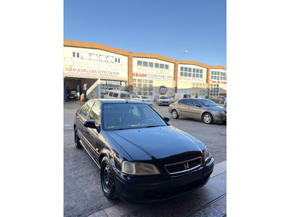Sahibinden Honda Civic 1.4 i S 1998 Model 