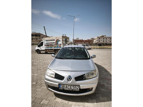 Sahibinden Renault Megane 1.5 dCi Authentique 2010 Model