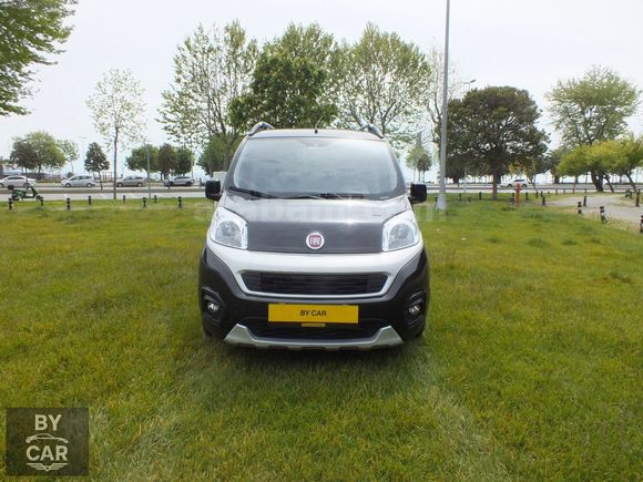 BY CAR.DAN BAYRAMAZ ÖZEL DÜŞÜK KM DE İLK ELDEN YORULMAMIŞ ARAÇ