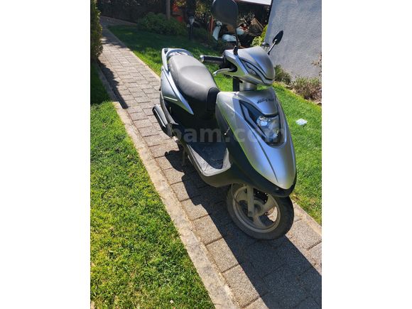 Temiz 124.9 cc lik Revolt RS7