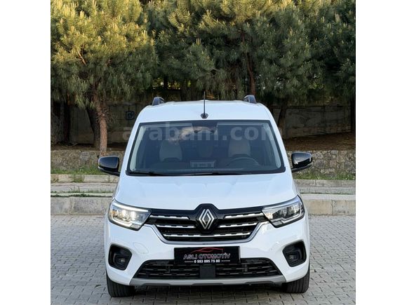 ASLI Otomotivden Renault Kangoo Multix 1.5 BluedCi Iconic 2025 Model Manisa