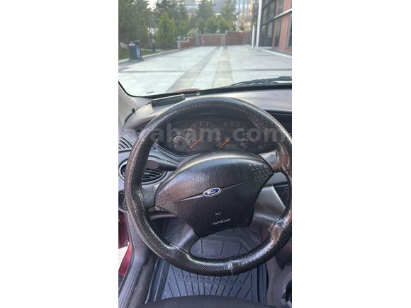 Sahibinden Ford Focus 1.6 Ambiente 2000 Model