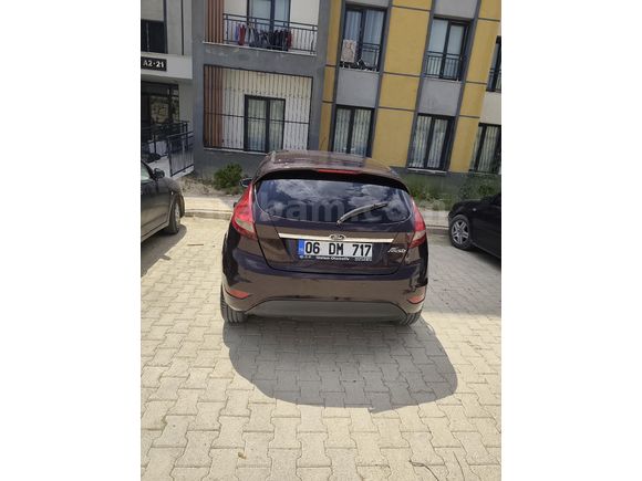 Sahibinden Ford Fiesta 1.4 Titanium 2011 Model