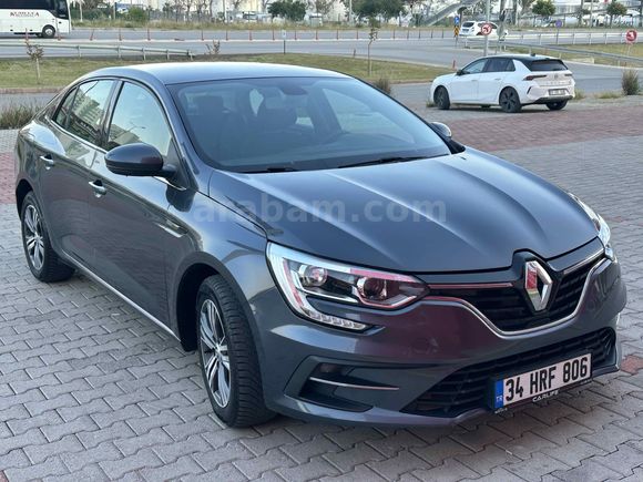 Sahibinden Renault Megane 1.5 Blue DCI Touch 2023 Model 