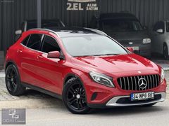 MERCEDES-BENZ GLA 200 KIRMIZI FUL BAKIMLI DEĞİŞENSİZ GÖSTERİŞLİ