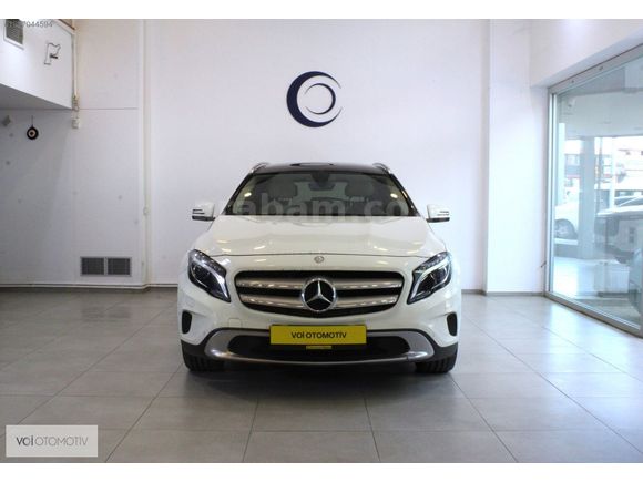VOİ OTOMOTİV -2014 MERCEDES-BENZ GLA200 URBAN*99BİNKM*İLKSAHİBİ*