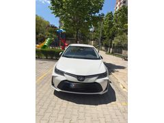 Sahibinden Toyota Corolla 1.8 Hybrid Dream 2020 Model  87.600 km Beyaz