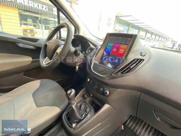 2017 MODEL HATASIZ OTOMOBİL RUHSATLI TESLA EKRANLI 174 BİNDE