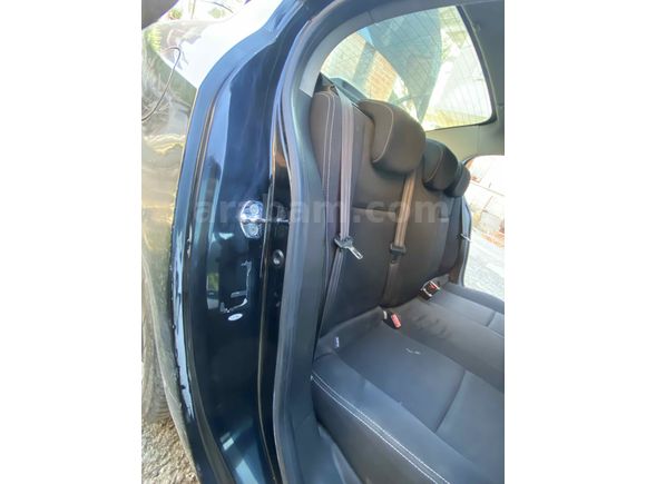 Sahibinden Renault Fluence 1.5 dCi Icon 2013 Model  280.000 km Siyah