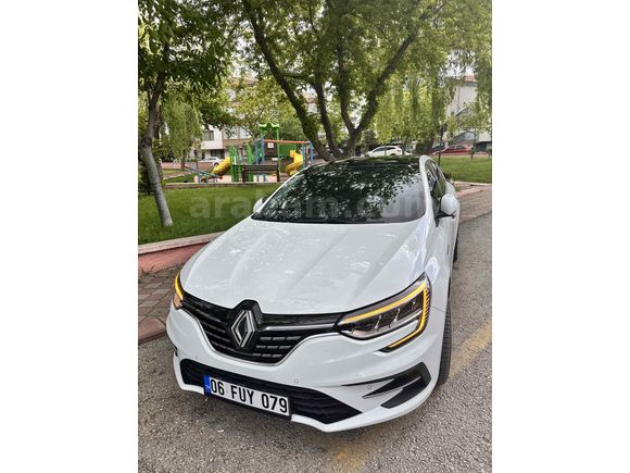 Sahibinden Renault Megane 1.3 TCe Icon 2025 Model 