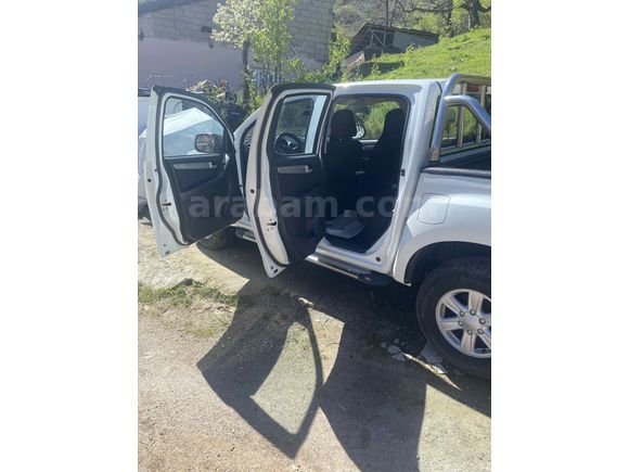 Galeriden Isuzu D-Max 2.5 4x2 Limited 2012 Model Gümüşhane