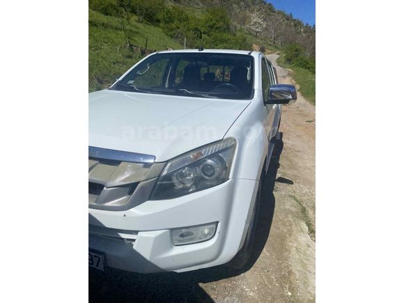 Galeriden Isuzu D-Max 2.5 4x2 Limited 2012 Model Gümüşhane