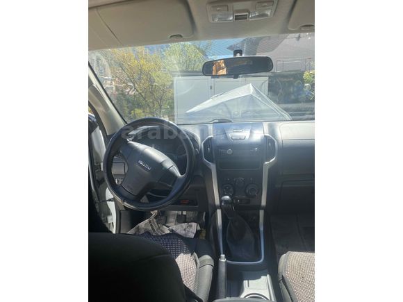 Galeriden Isuzu D-Max 2.5 4x2 Limited 2012 Model Gümüşhane